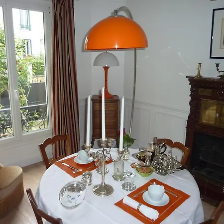 Frühstückspension Maison Romantique Le Perreux-Sur-Marne