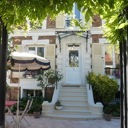 Frühstückspension Maison Romantique *
